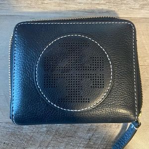 Tory Burch Black Leather Bifold Wallet